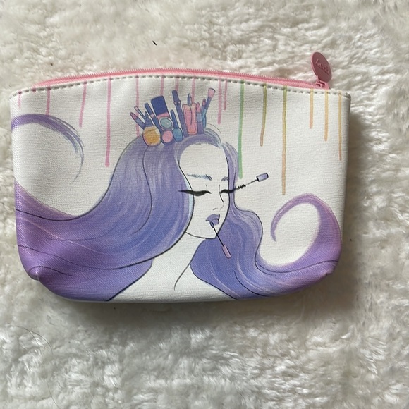 Ipsy bag purple collection - Picture 4 of 7